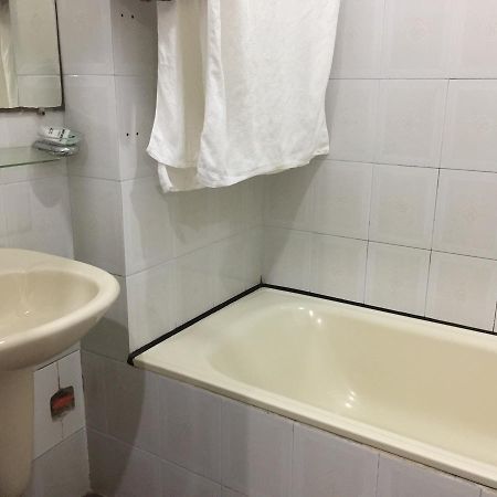 Hanh Phuc Hotel Cidade de Ho Chi Minh Exterior foto